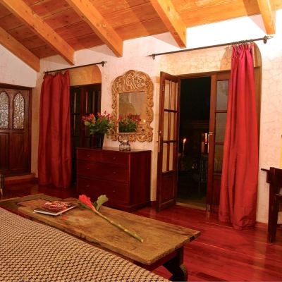 Master Suite 7 Meson Panza Verde Promo Code