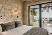 Home by the Sea Hotels in 