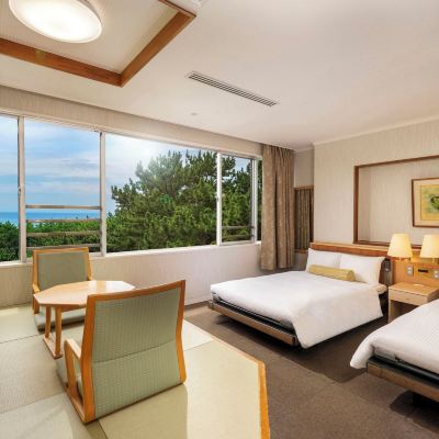 バリアフリー対応客室(専用バスルーム) かんぽの宿 鴨川 クーポン