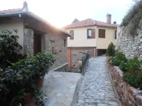 Mansion Terpou 아르테미스 호텔