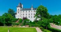 Victor's Residenz-Hotel Schloss Berg Отели в г. 