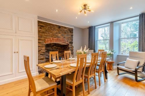 Oldfield House Four-Bedroom House