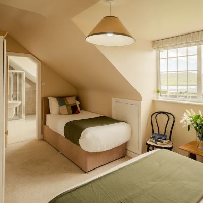 Classic Double or Twin Room, Multiple Beds, Sea View