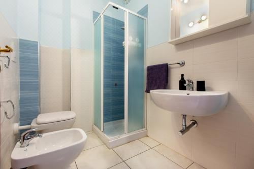 带阳台的双床房