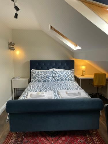 双人房（带独立浴室）