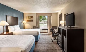 AmericInn by Wyndham La Crosse Riverfront Conference Center - Housity