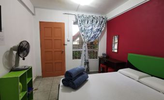 Spot on 89963 Sinurambi Homestay 2