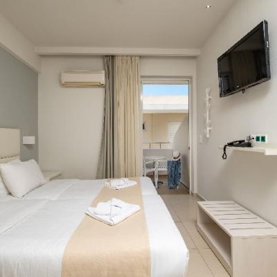 Standard Double or Twin Room with Land View