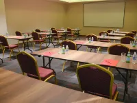 Ramada Hotel & Suites by Wyndham Erbil 32 Park