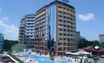 Smartline Meridian Hotel