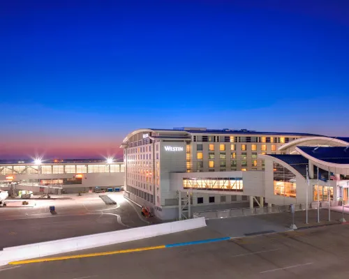 The Westin Detroit Metropolitan Airport Hotels in Romulus
