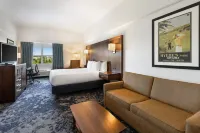 DoubleTree by Hilton Cape Cod - Hyannis