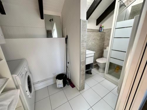 一室房（带沙发）