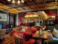 Bridge House Hotel, Leisure Club & Spa Hotels in Offaly