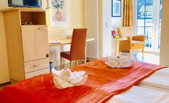 Moin Hotel Cuxhaven - Housity
