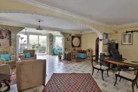 Nazar Hotel