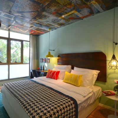 Double or Twin Room Hotel 75 Promo Code
