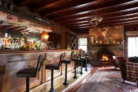 Deer Mountain Inn