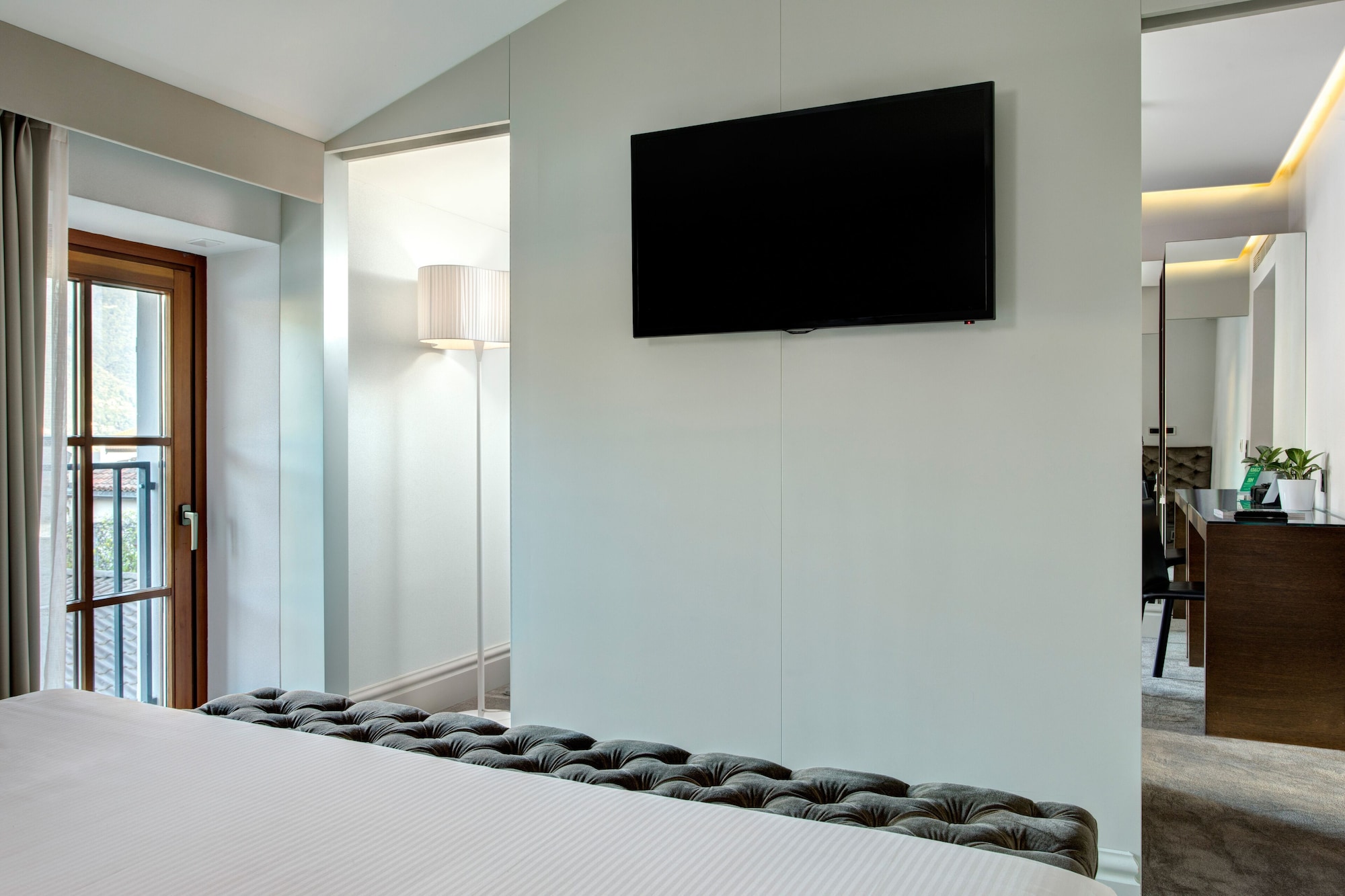 套房（带空调）