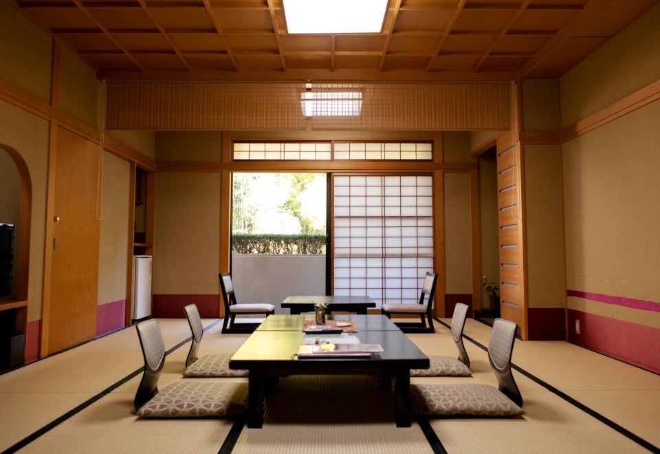 日式客房（无烟/禁烟）