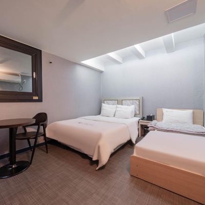 2 PC룸 Suwon Hotel Coco 쿠폰