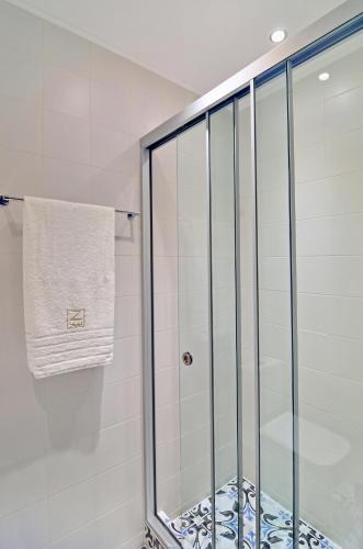 高级双人房（带阳台）