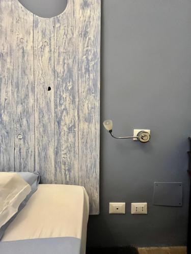 单人房（带独立浴室）