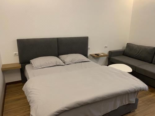 带园景一室公寓