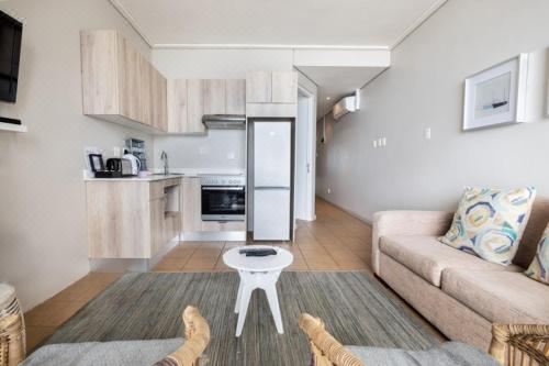 Durban Point Waterfront, 805 Quayside 40 Canalquay RdOne-Bedroom Apartment