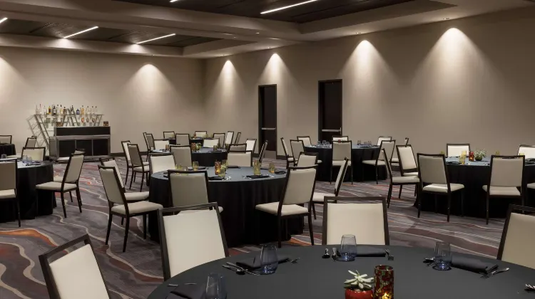 DoubleTree by Hilton Tucson Downtown Convention Center Dining/Restaurant