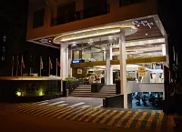 Hotel Sepoy Grande