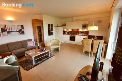 两卧室公寓 - 带露台