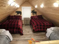 Spectacular Cabin on the White River! Hotels in Izard County
