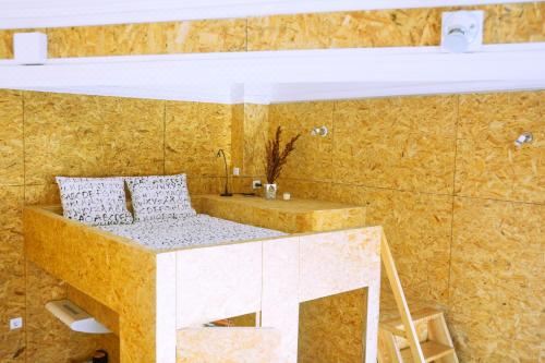 一室復式公寓#3（夾層）