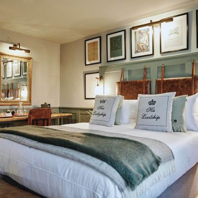 Deluxe Double Room The Kings Arms Promo Code