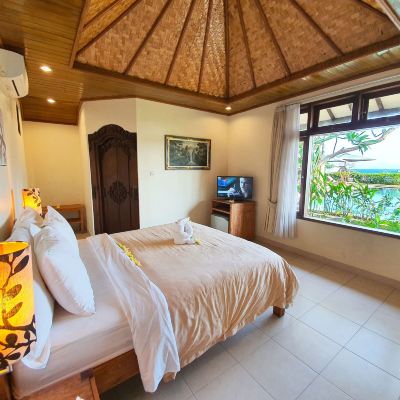 Bungalow with Ocean View Hotel Genggong Promo Code