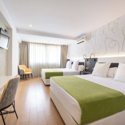 Family Room (2 Adults + 2 Children) Benidorm Plaza Promo Code