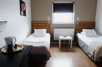 Hotel E-10 by First