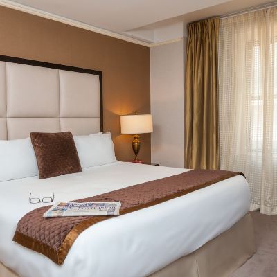 One-Bedroom Suite Fitzpatrick Manhattan Promo Code