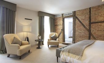 Kings Head Hotel - Housity