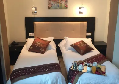 Hotel 2 Horloges Hotels in 