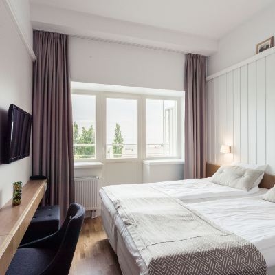 Standard Double Room with Balcony Rannahotell Promo Code