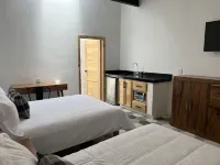 蒙塔納客棧