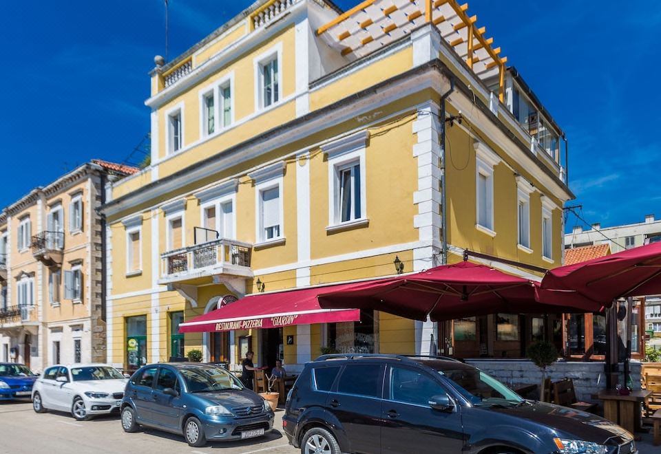 B&B Giardin Exclusive Rooms and Suite