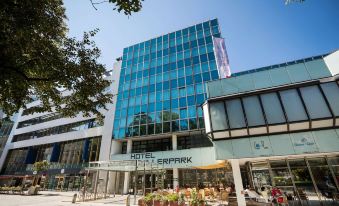 Hotel Schillerpark Linz, a member of Radisson Individuals - Housity