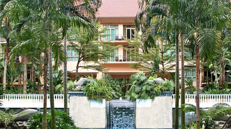 ツリートップス エグゼクティブ レジデンシズ 施設