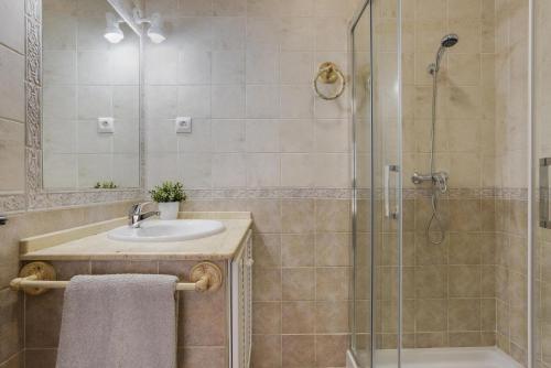 高级两卧室公寓