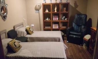 Lotus Guest House Malta - Housity