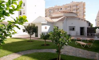 Villa in Center Fuengirola with Pool and Close Beach