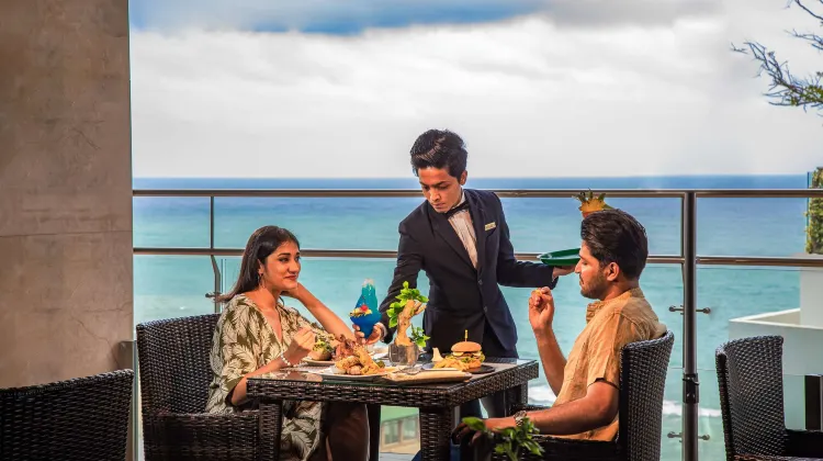 Marino Beach Colombo Dining/Restaurant